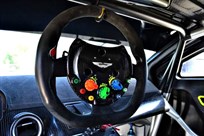 2013-aston-martin-gt3-race-car