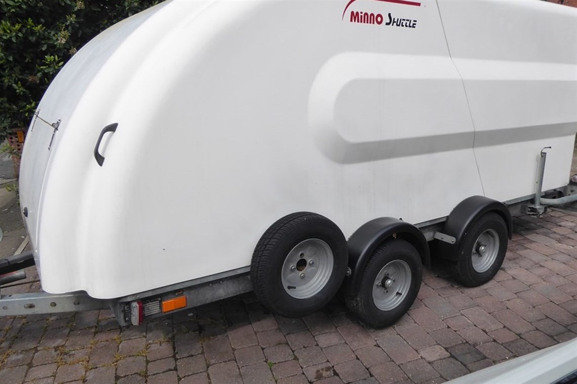 brian-james-minno-shuttle-trailer