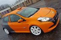 clio-cup-race-car