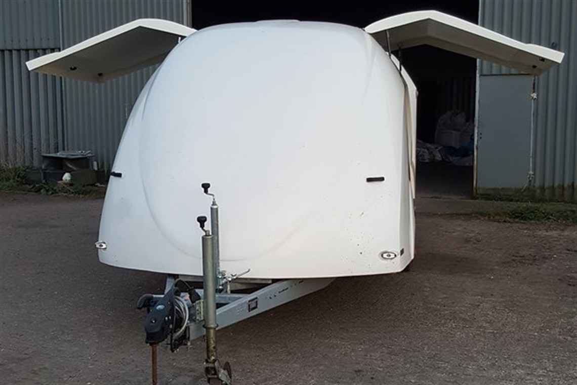 eco-trailer-race-shuttle