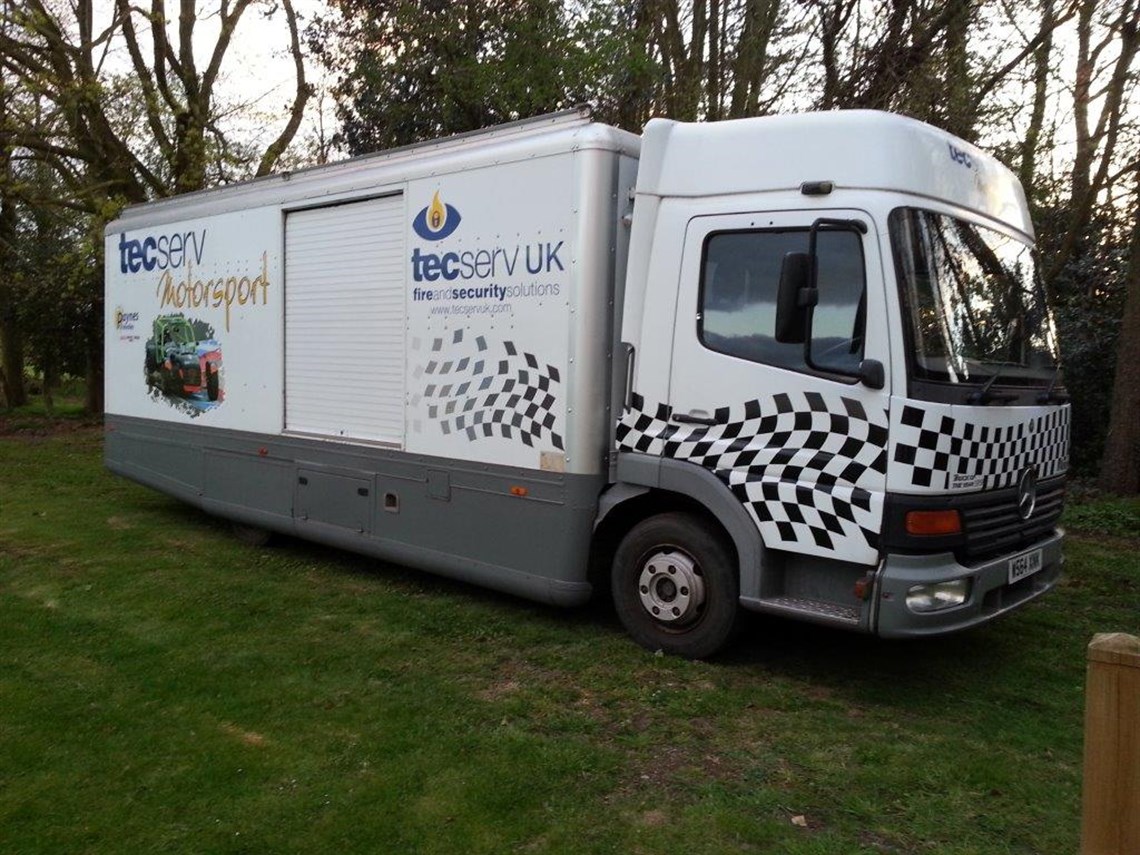 mercedes-atego-75-ton-race-truck