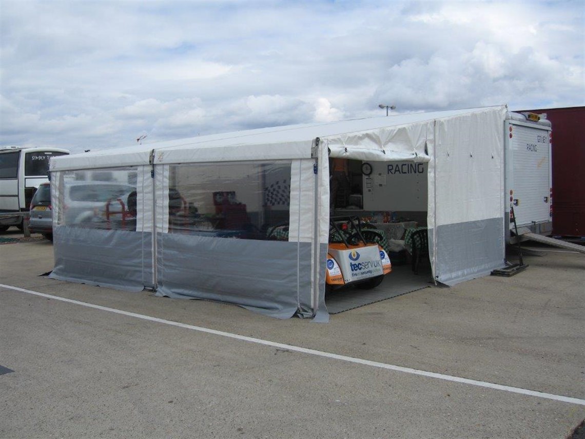 mercedes-atego-75-ton-race-truck