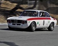 1967-alfa-romeo-giulia-gtv-stepnose