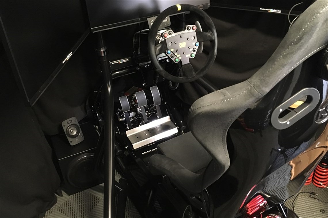 professional-driver-training-simulator