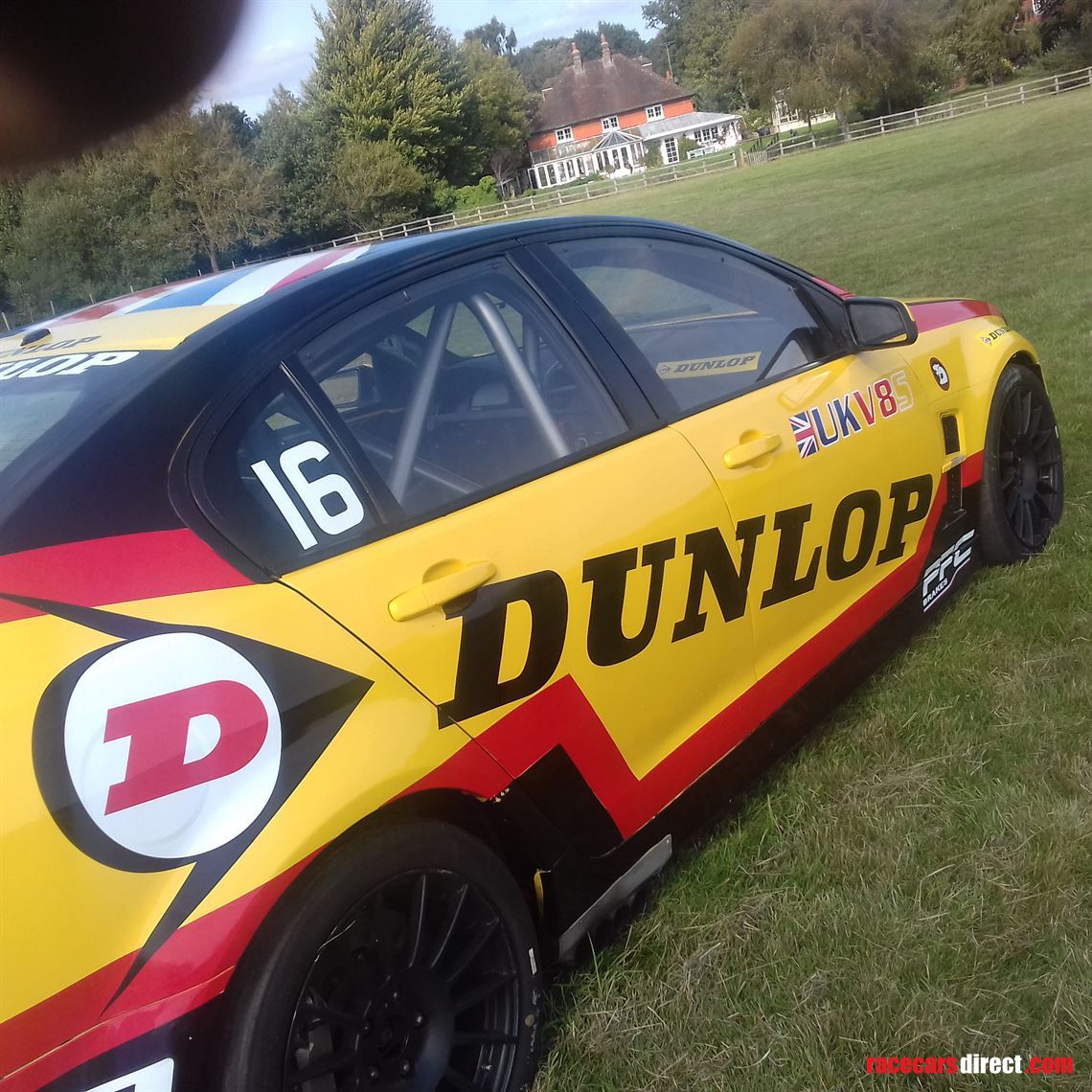 2009-dunlop-holden-62l-v8