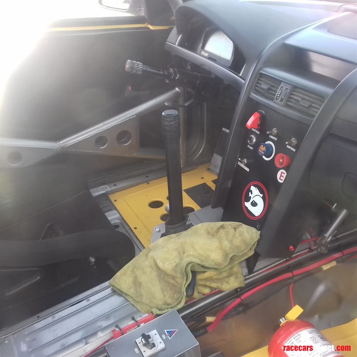 2009-dunlop-holden-62l-v8