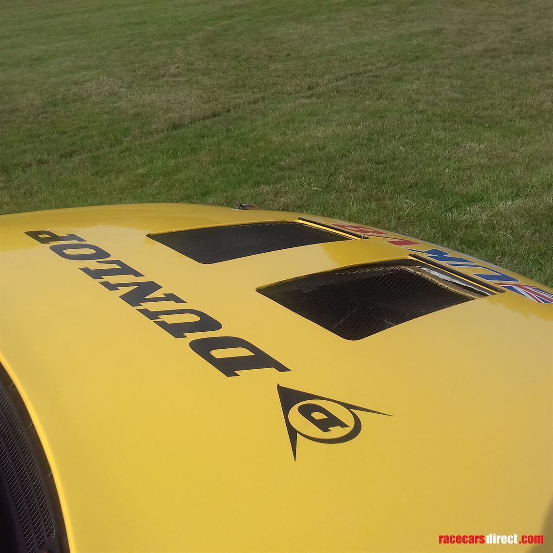 2009-dunlop-holden-62l-v8