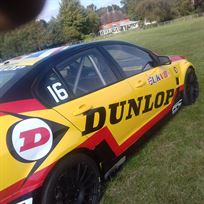 2009-dunlop-holden-62l-v8