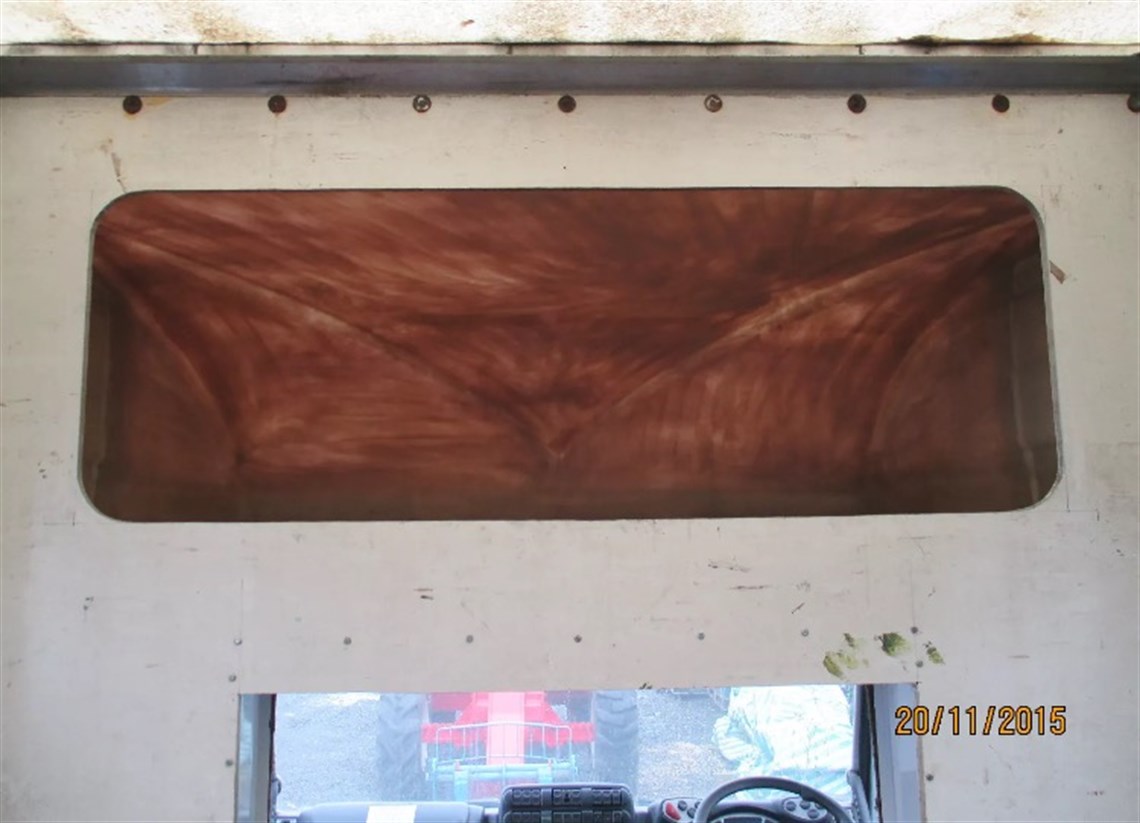 iveco-cargo-75t-race-transporter