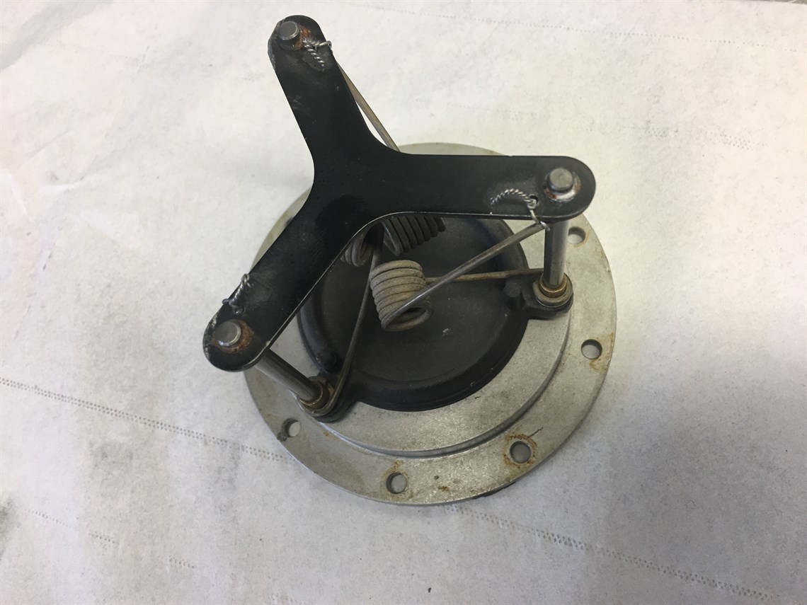 premier-female-refueling-valve-2