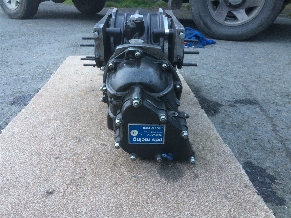 hewland-ft-200-gear-box