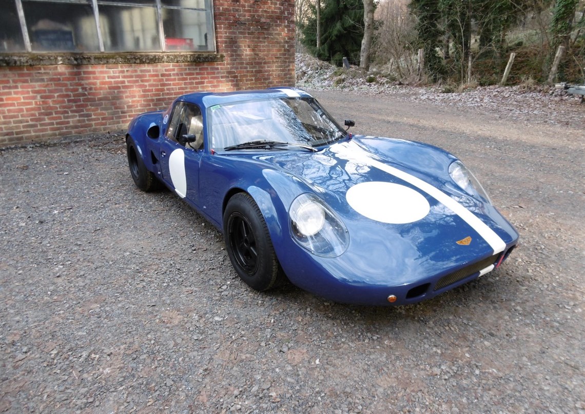 1968-chevron-b8-ch-dbe-54