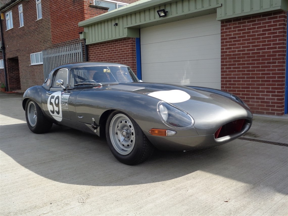 jaguar-e-type-fia-semi-lightweight-roadster