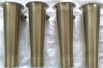 1-set-of-4-historic-trumpets-made-of-brass-ve