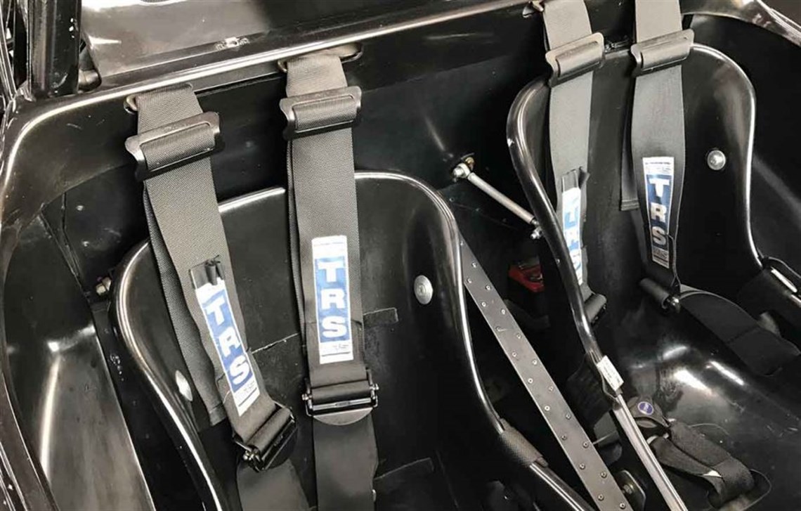 westfield-xtr2-race-car