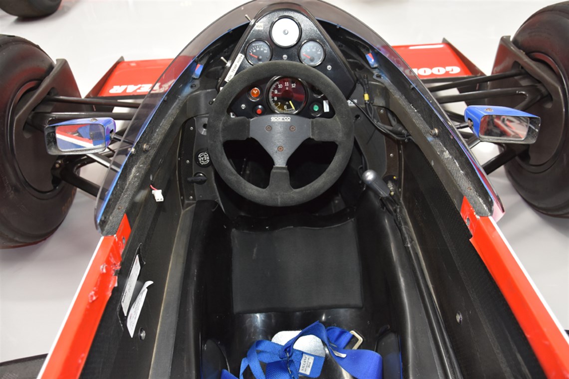 beatrice-haas-f1-team-198586-3-f1-cars