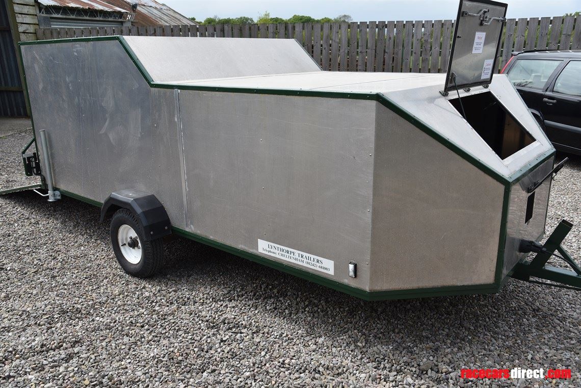 custom-built-lightweight-trailer-for-a-single