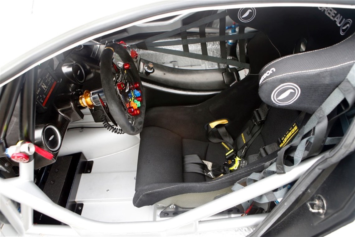 aston-martin-gt3---023-spares-package---june