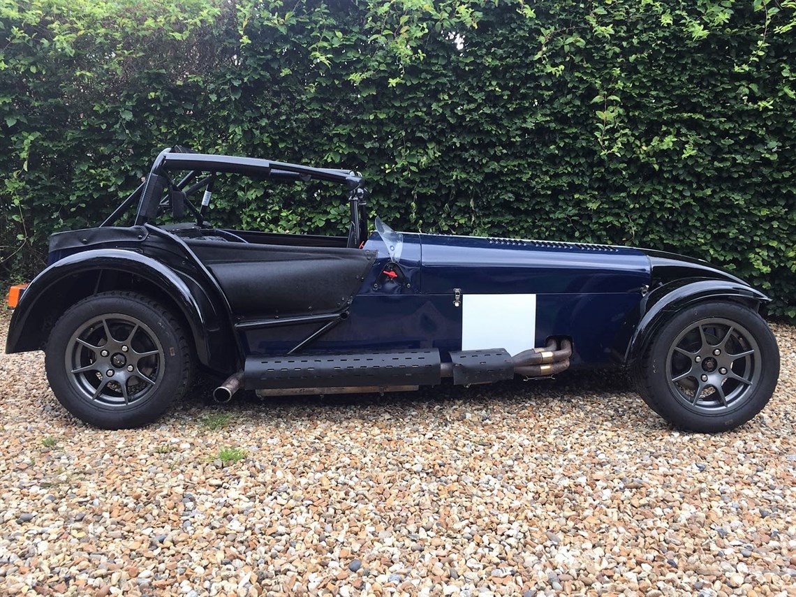 caterham-racing-package