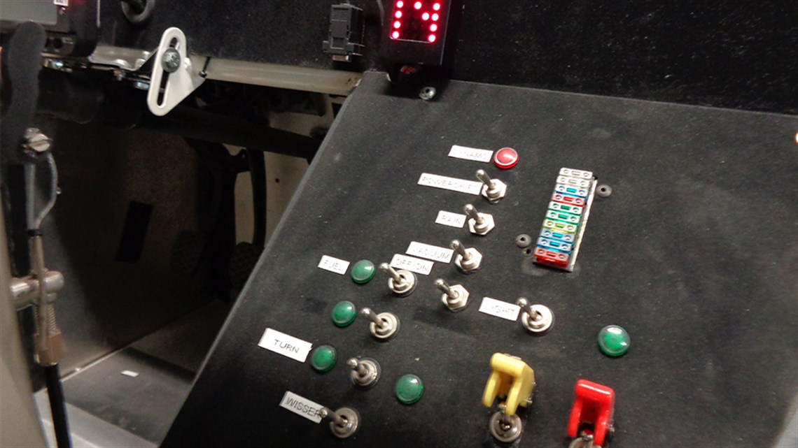 speedtec-bmw-z4-silhouette-ford-v6---must-be