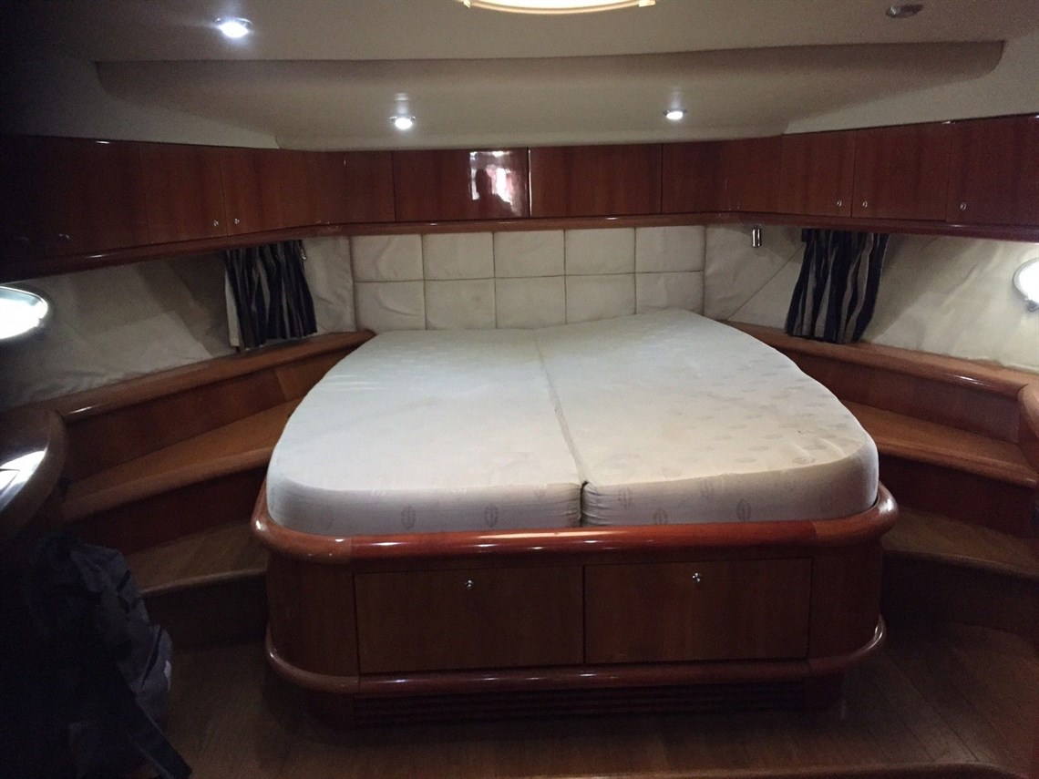 2000-model-sunseeker-predator-75--race-cars-t