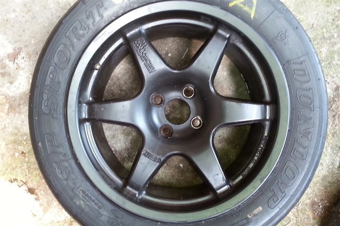 12-mini-wheels-and-tyres---used-dubai-24h