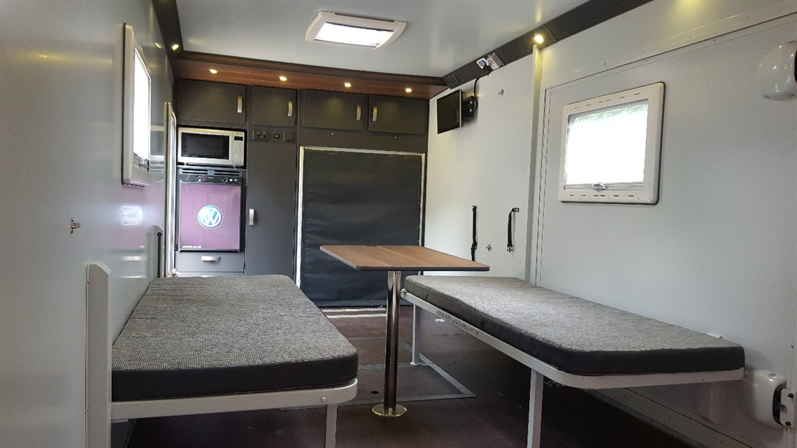 motorsports-trailer-5600-reduced