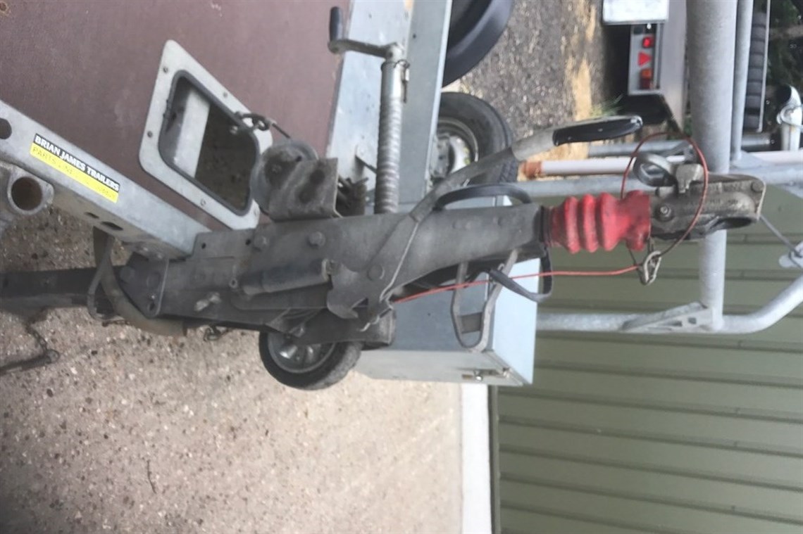 brian-james-folding-hitch-trailer-v-rare