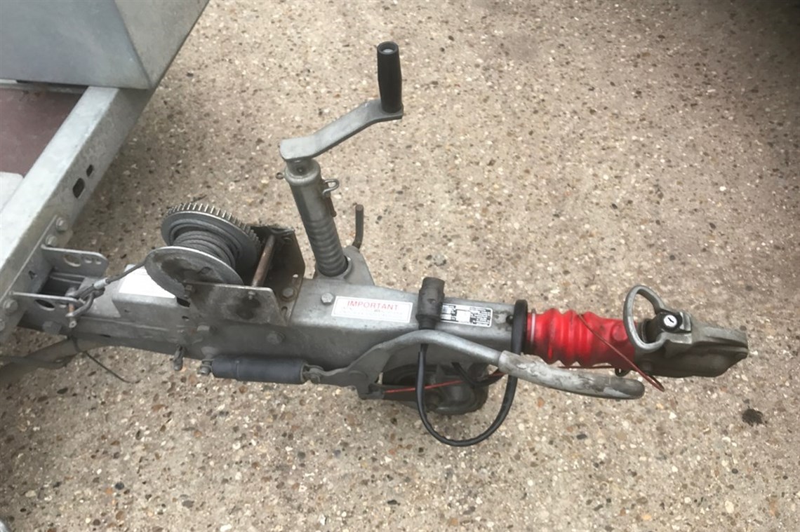 brian-james-folding-hitch-trailer-v-rare