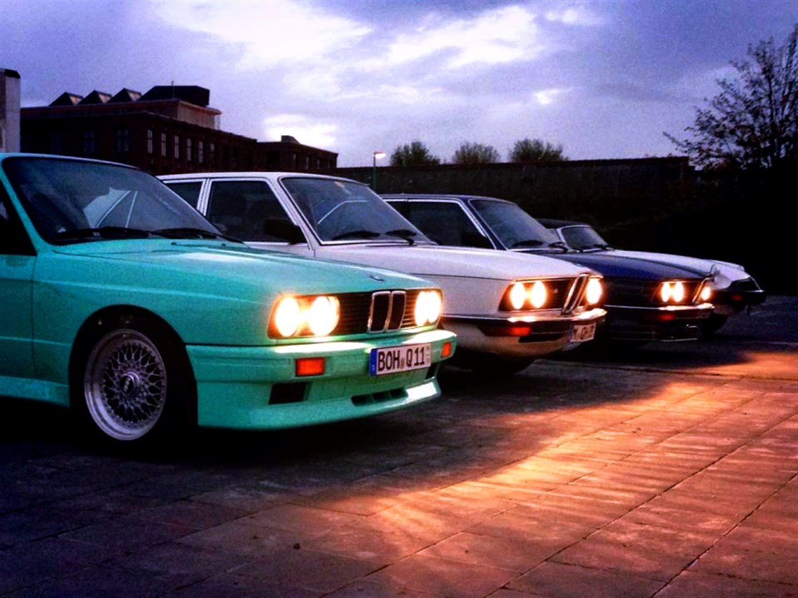 genuine-bmw-e30-m3-group-n-racecar-with-fia-h