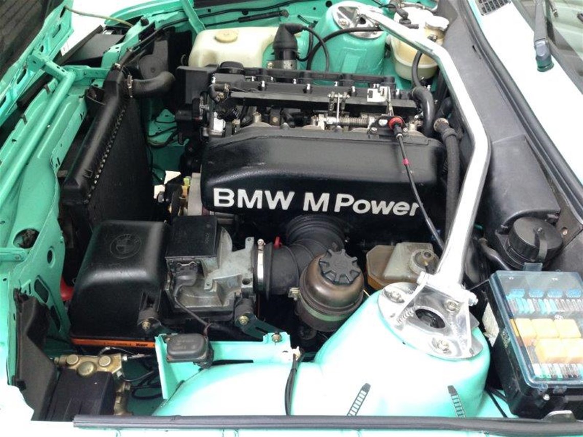 genuine-bmw-e30-m3-group-n-racecar-with-fia-h