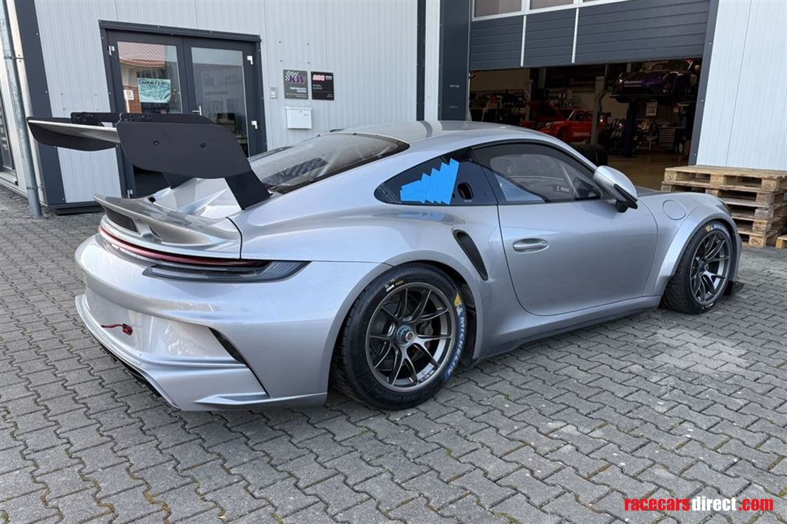porsche-992-gt3-cup