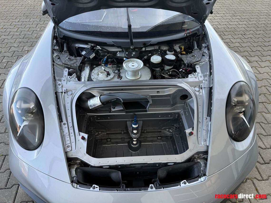 porsche-992-gt3-cup