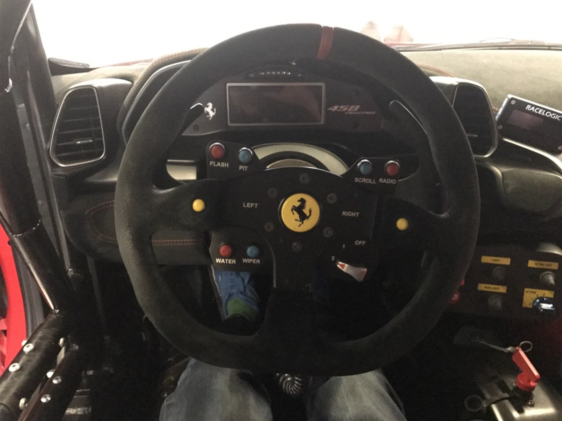 ferrari-458-challenge-evo-2013