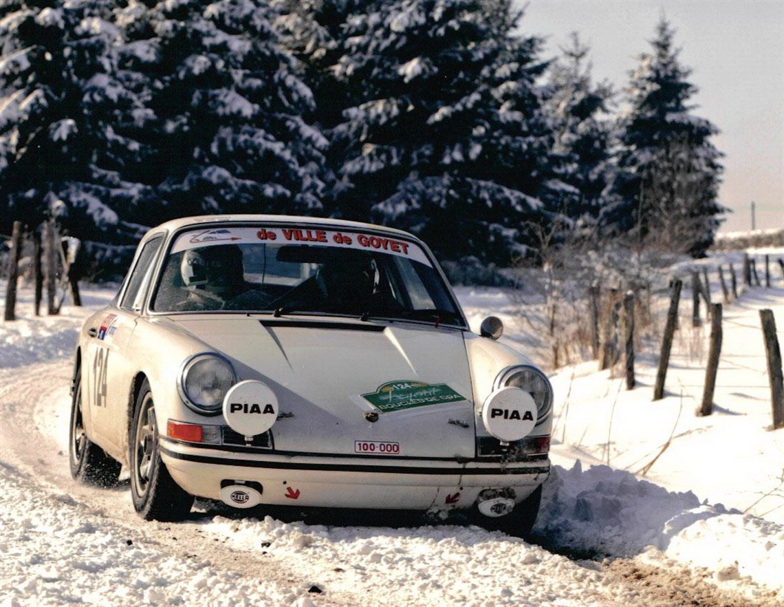 1965-porsche-911-coupe-20-swb