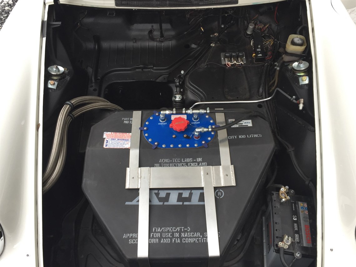 1965-porsche-911-coupe-20-swb