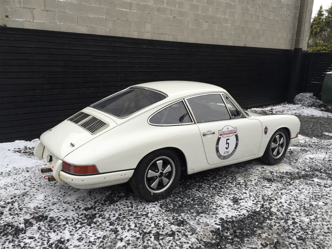 1965-porsche-911-coupe-20-swb