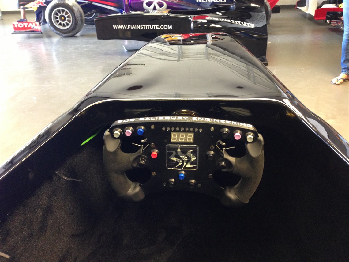 f1-monocoque-simulator-only