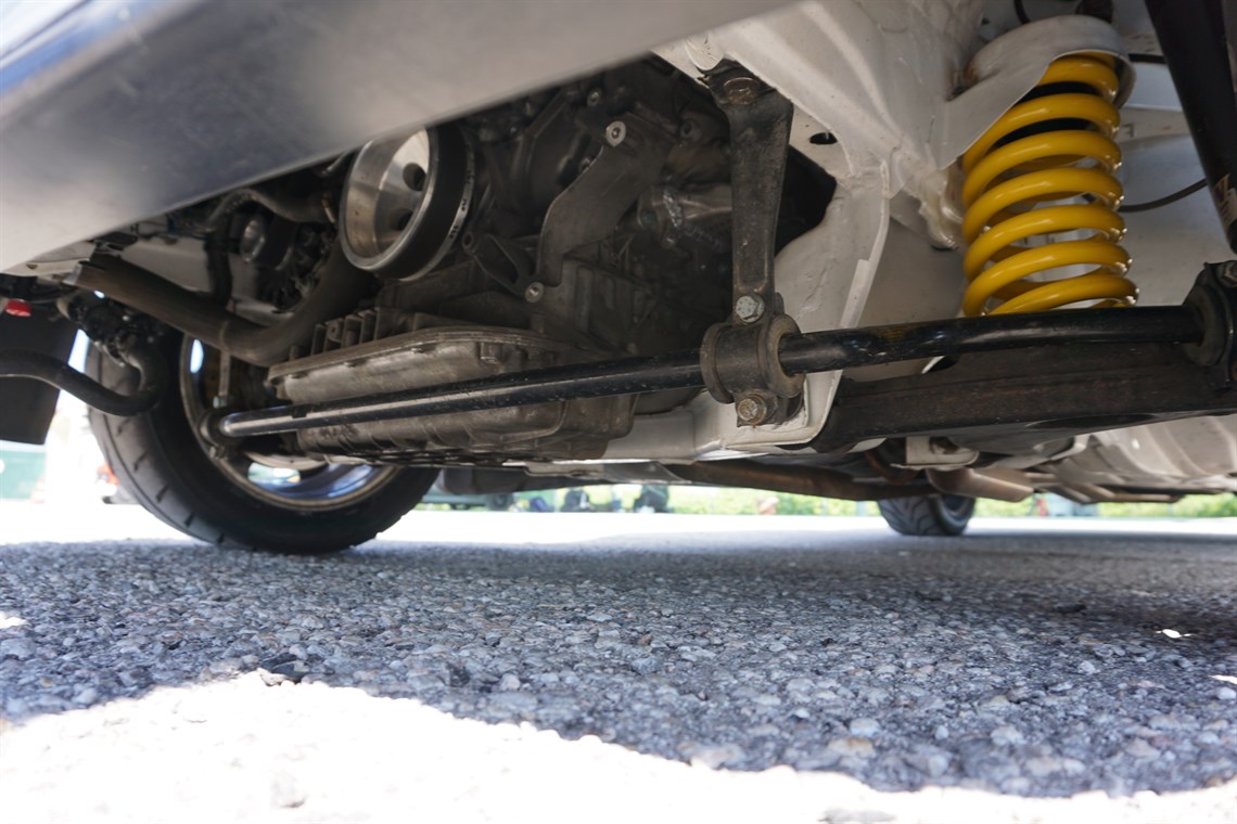 mercedes-w201190e-v6-32-amg