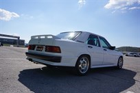 mercedes-w201190e-v6-32-amg