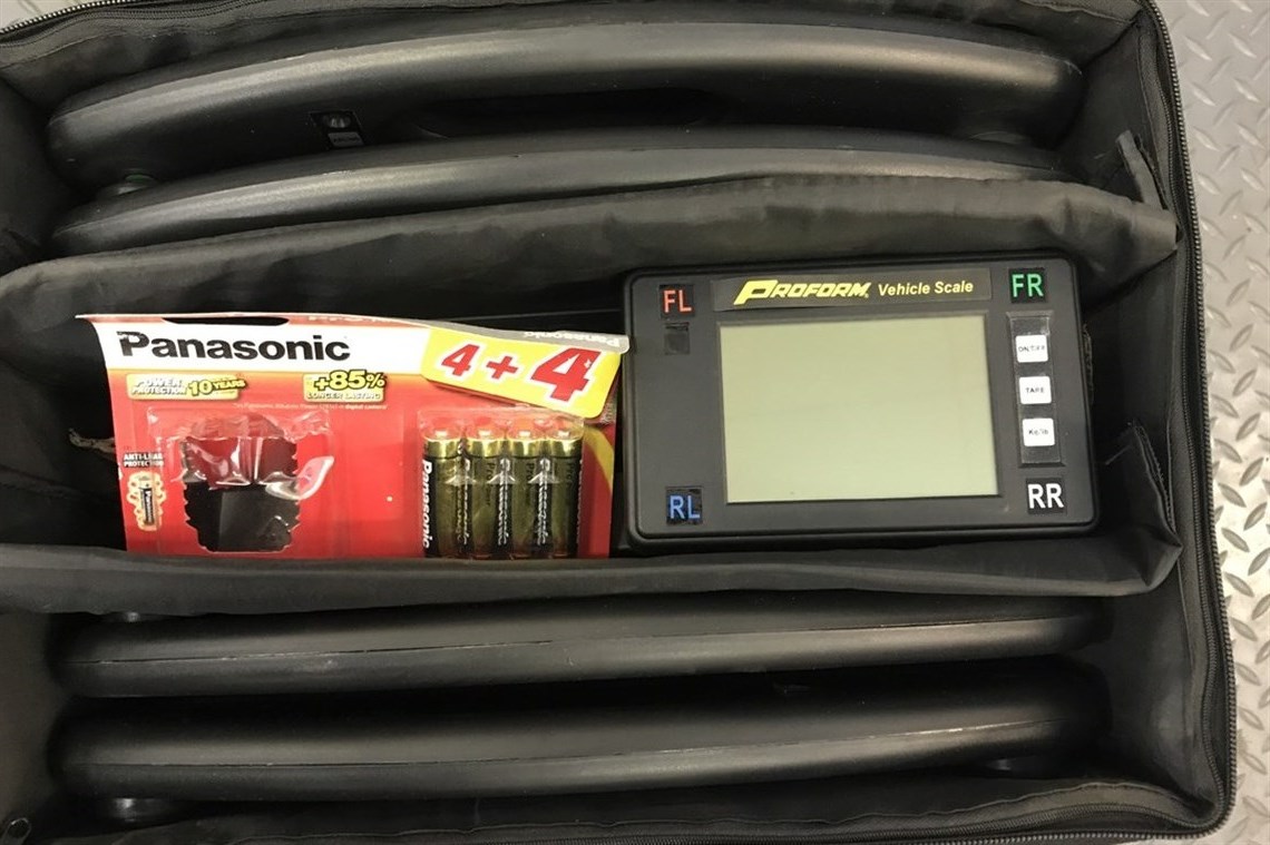 motorsport-corner-weight-scales