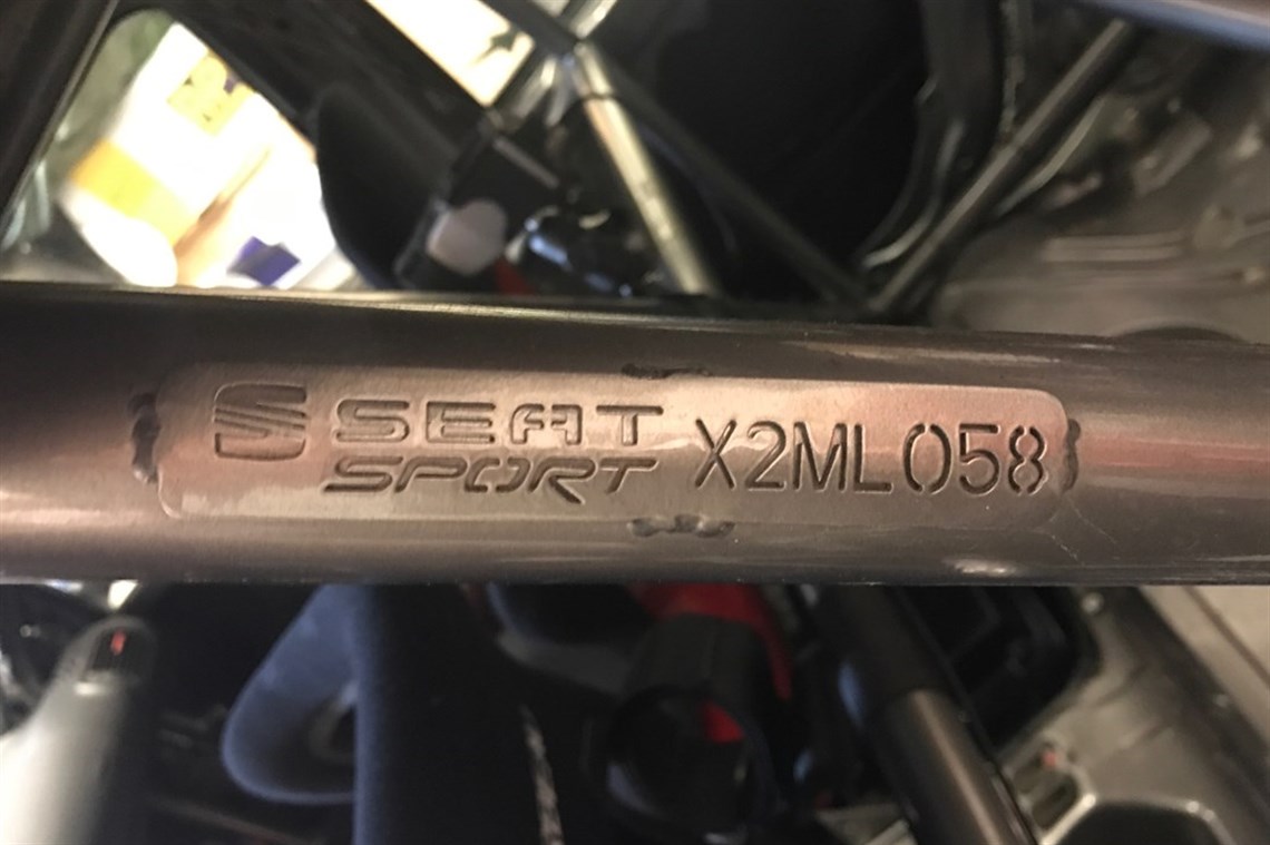 seat-leon-supercopa-mk1-cup-car