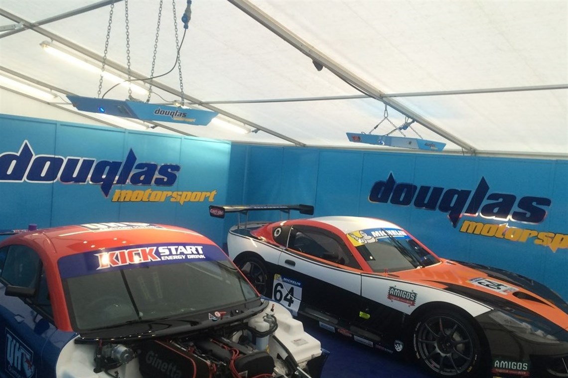 awning-company-awning