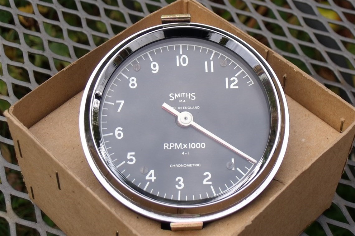 smiths-chronometric-tell-tale-rev-counter