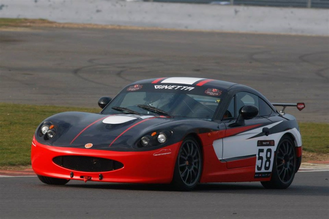 ginetta-g40r-club-car