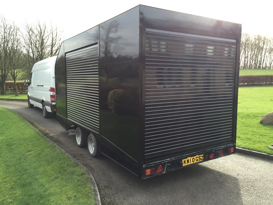 twin-deck-enclosed-trailer