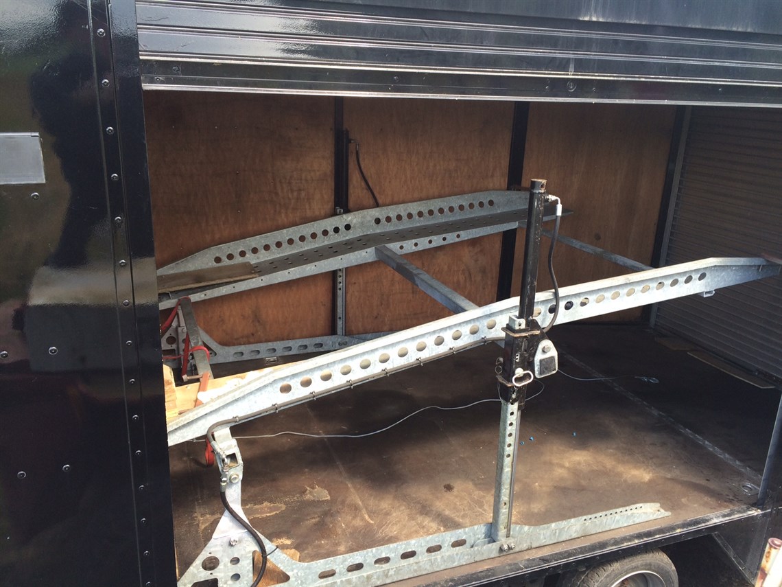 twin-deck-enclosed-trailer