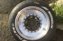 ralt-rt30-front-small-centre-wheel