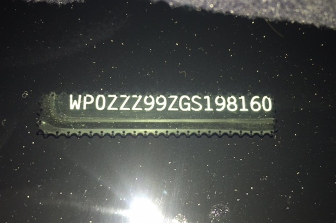 2016-porsche-991-carrera-cup-car-8160