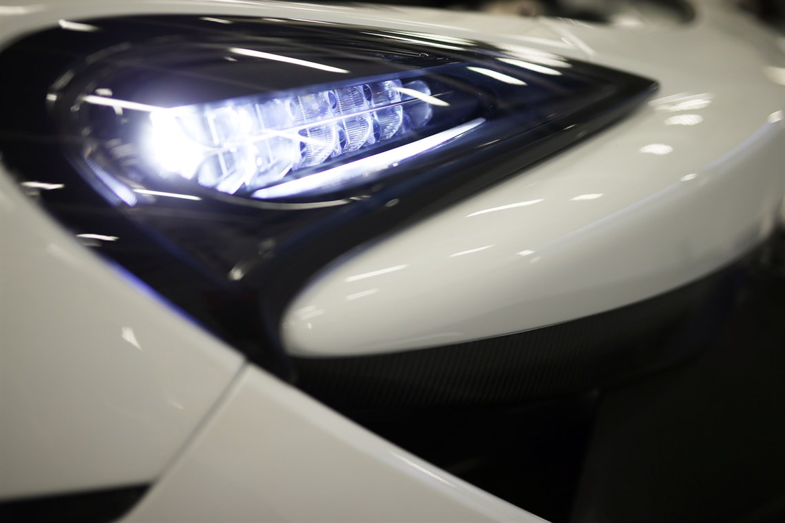 2017-mclaren-gt4-chassis-019